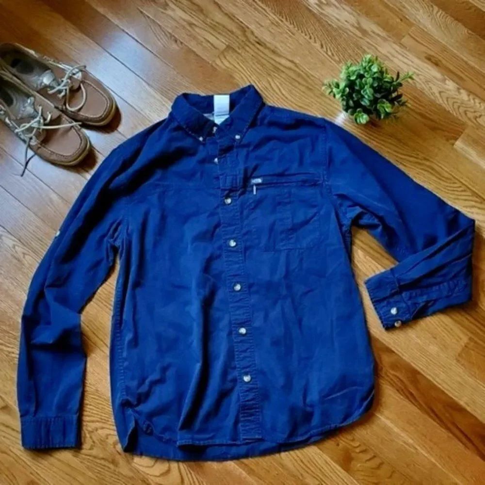 North Face Blue Button Down Shirt - Picture 2 of 9